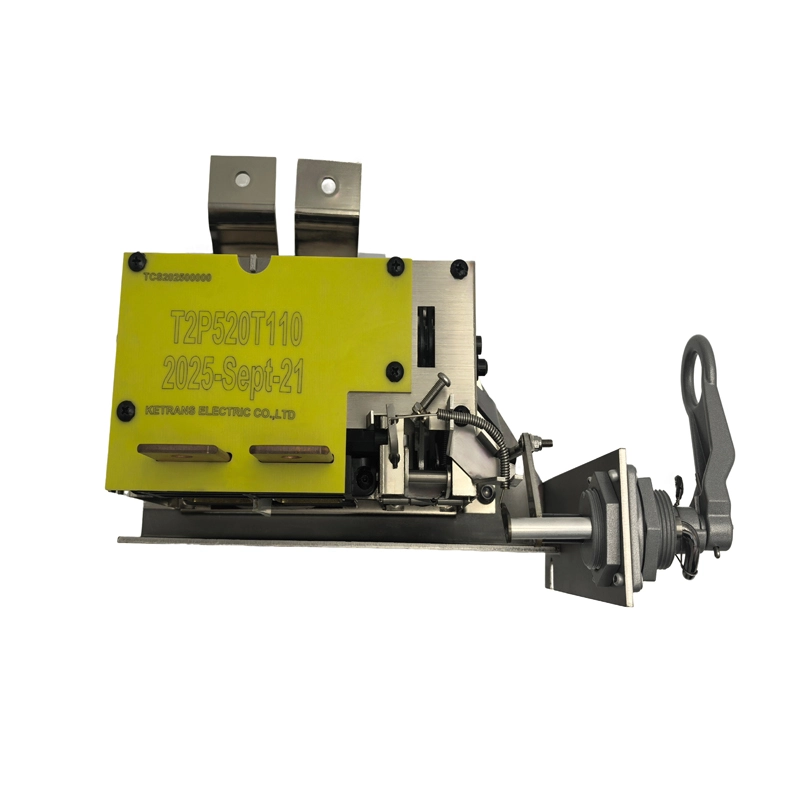 Détail de la vis de borne supérieure du disjoncteur monophasé 520A CSP immergé en huile 125KVA