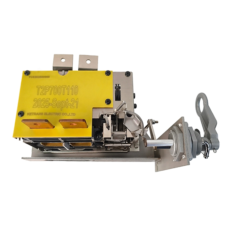 Disjoncteur CSP monophasé 700A 167KVA détail du terminal supérieur courbé