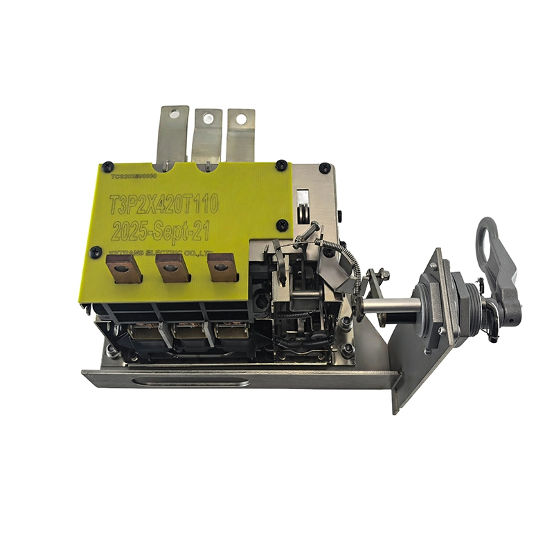 Goujons de connexion supérieurs du disjoncteur triphasé 420A CSP immergé en huile 300KVA